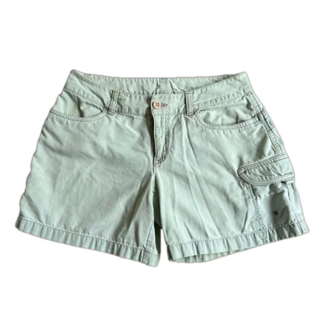Women's The North Face Shorts, Size 6, Green